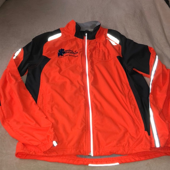 Saucony Other - Saucony Reflective Windbreaker